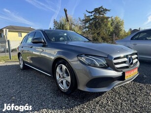 Mercedes-Benz E 220 d 4Matic 9G-Tronic