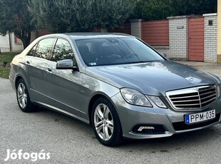 Mercedes-Benz E 350 CDI 4Matic Blueefficiency A...