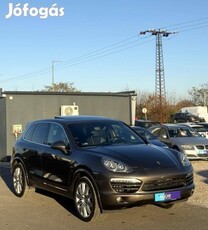 Porsche Cayenne Dízel (Automata) 141eKm/TV hátu...