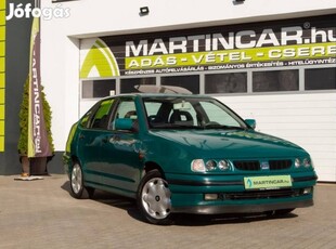 SEAT Cordoba 1.6i GLX Green Sanabria Sport Edit...