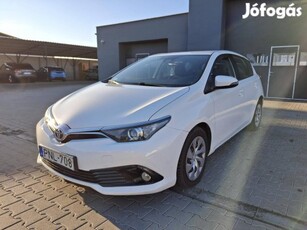 Toyota Auris 1.4 D-4D Active MY17 Trend Magyaro...