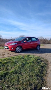 Ford fiesta titanium 1.6tdi