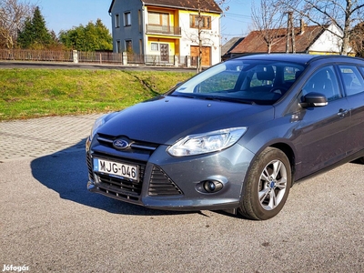 Ford Focus kombi 1.6 Ti-Vct benzines