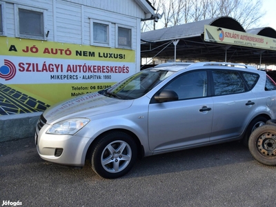 KIA CEE'D 1.4 EX Komplett Téli-Nyári Garnitúra/...