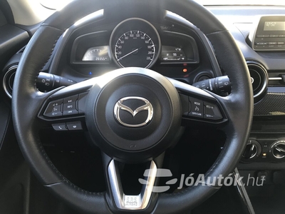 MAZDA Mazda 2