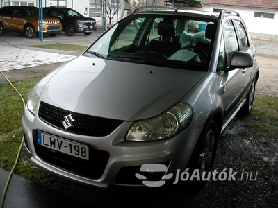 SUZUKI SX4