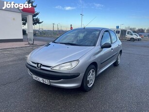 Peugeot 206 1.4 Presence igazolt 150 e km.klíma...