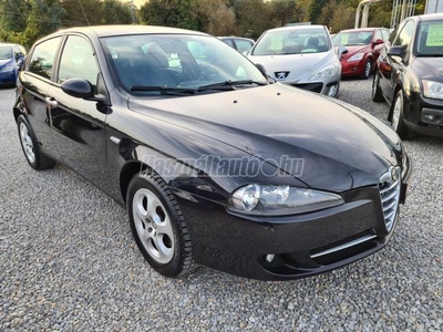 ALFA ROMEO 147 1.9 JTD 8V Progression 162000km!SZERVIZKÖNYVES!