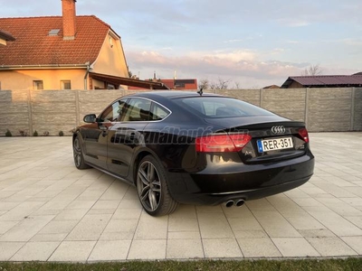 AUDI A5 2.0 TDI DPF quattro