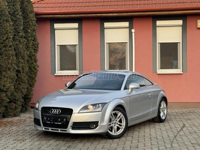 AUDI TT Coupe 2.0 TFSI XENON-BOSE-ÜFÜ-SZERVIZK.-TEMPOMAT