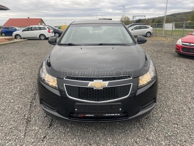 CHEVROLET CRUZE 1.6 LS Plus ÁTADÁSKOR FRISS MŰSZAKIVAL!!