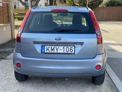 FORD FIESTA 1.4 Fresh (Automata) ++MAGYARORSZÁGI++BICOLOR BELSŐ++KEVÉS KM