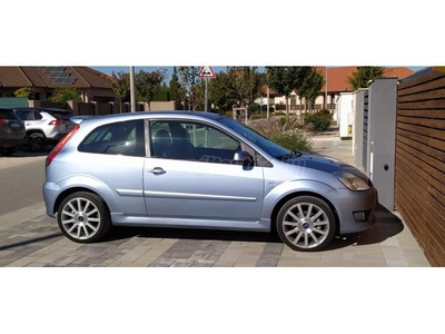 FORD FIESTA 2.0 ST