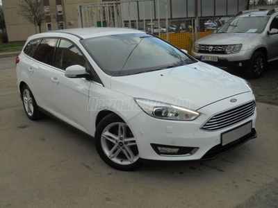 FORD FOCUS 1.5 TDCI Titanium ÜLÉS-KORMÁNY FŰTÉS.XENON.SÁV TARTÓ.TÁBLA FELISMERŐ.HOLTÉR FIGYELŐ