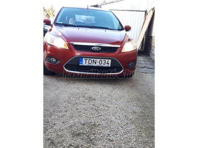 FORD FOCUS 1.6 Ambiente