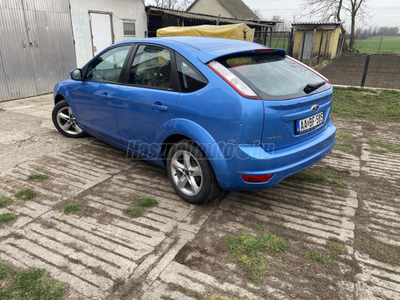 FORD FOCUS 1.6 Fresh