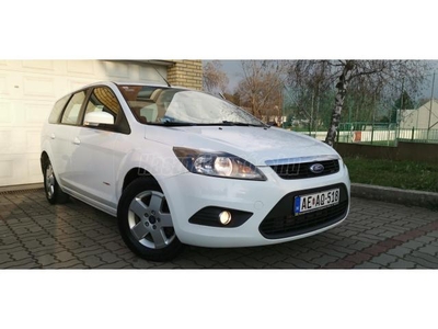 FORD FOCUS 1.6 TDCi ECOnetic II ECOSPORT+ DIGIT KLÍMA TEMPOMAT ŰLÉS FŰTÉS VONOHÓROG 2DB KULCS KŐLCSÉG MENTES