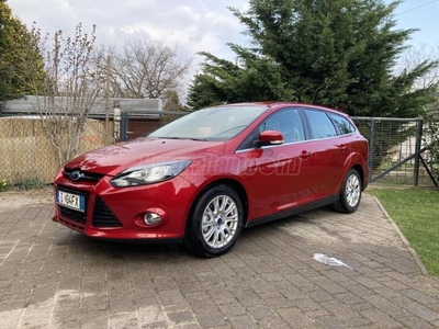 FORD FOCUS 1.6 Ti-VCT Titanium 1Tulaj!101.900Km!Makulátlan!Teljes szerviztörténet+Vizsgalapok!Állófűtés!