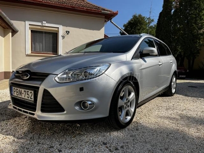 FORD FOCUS 2.0 TDCi Titanium Powershift