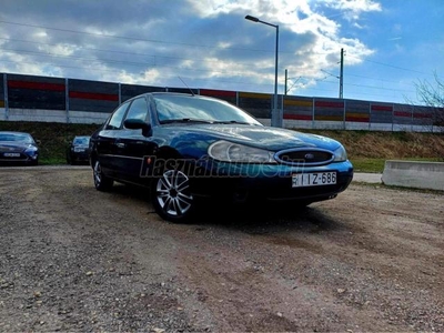 FORD MONDEO 1.8 16V GLX vonóhorog!