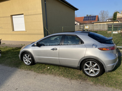 HONDA CIVIC 1.8 Executive