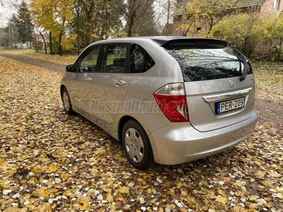 HONDA FR-V 1.7 Comfort