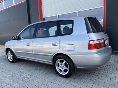 KIA CARENS 1.6 LX