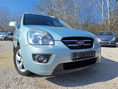 KIA CARENS 2.0 CRDi LX