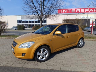 KIA CEE'D 1.6 EX