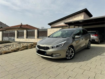 KIA CEE'D SW 1.6 CRDI EX Prémium