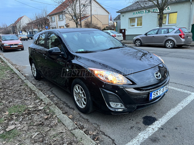 MAZDA 3 Sport 1.6 Active