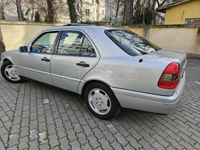 MERCEDES-BENZ C 220 Sport