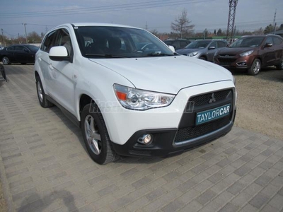 MITSUBISHI ASX 1.6 MIVEC Invite /SZERVIZKÖNYV / ALU / HOROG / TEMPOMAT / ÁLLÓFŰTÉS /