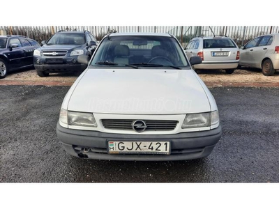 OPEL ASTRA 1.4 16V GL KLÍMA. VONÓHOROG. VEZÉRLÉS CSERÉLVE