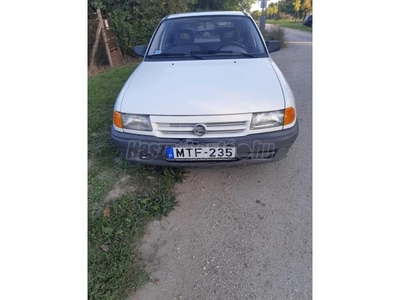 OPEL ASTRA F 1.4 GL