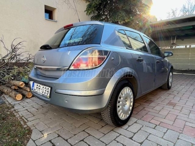 OPEL ASTRA H 1.4 Enjoy