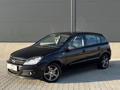 OPEL ASTRA H 1.6 Enjoy 5 ajtós benzines