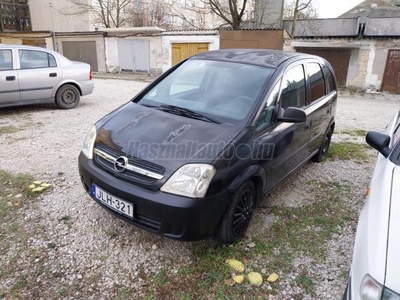 OPEL MERIVA 1.4 Essentia Magyar okm. vonóhorgos . Bicikli áron. De foglalkozós