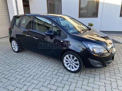 OPEL MERIVA B 1.4 T Cosmo