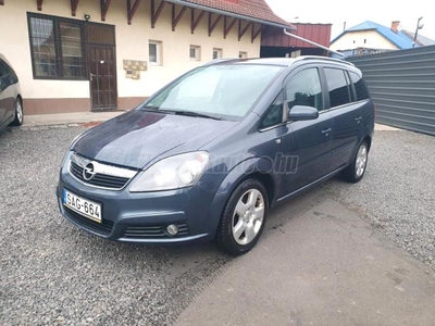 OPEL ZAFIRA B 1.8 Enjoy 7 személy - vonóhorog-Friss műszaki