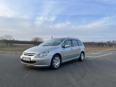 PEUGEOT 307 SW 2.0 HDi Premium