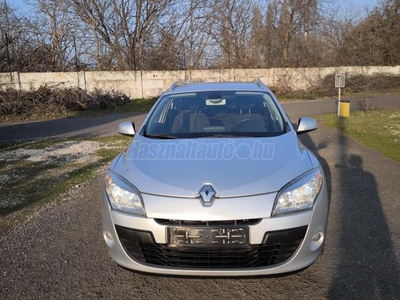 RENAULT MEGANE Grandtour 1.6 Dynamique EURO5 Tempomat.Navi.Digitklíma.Alufelni.Bőrmultikormány.Tükörbehajtás.Keyless Go