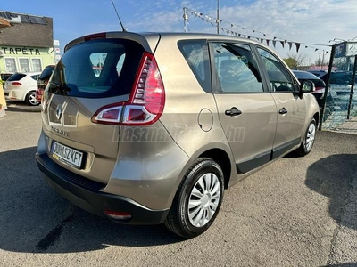 RENAULT SCENIC Scénic 1.6 16V Authentique 137.000 KM!!