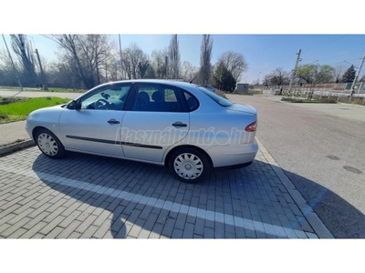 SEAT CORDOBA 1.4 Premium