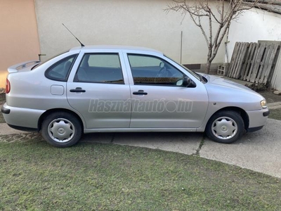 SEAT CORDOBA 1.4 Stella