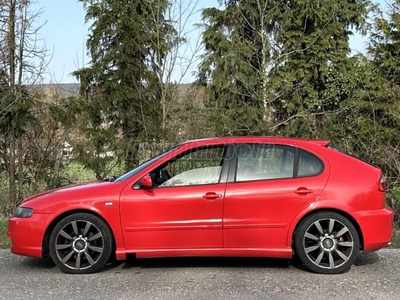 SEAT LEON 1.8 T 20V 4x4 Sport