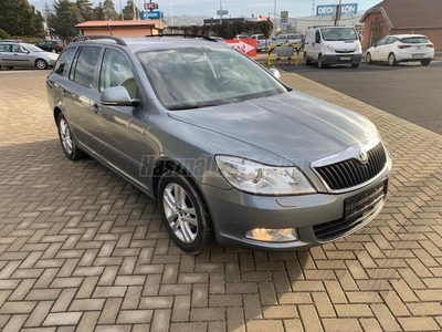 SKODA OCTAVIA Combi 1.6 CR TDI Elegance FRISS MŰSZAKI!