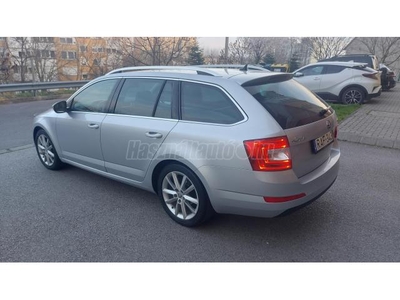 SKODA OCTAVIA Combi 2.0 CR TDI Elegance 1.tulajdonos.Bi-xenon.Navi.Bőr.4 ülésfűtés.Canton zene.vonóhorog.sérülésmentes