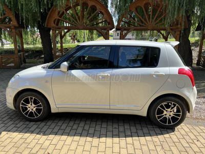 SUZUKI SWIFT 1.3 GLX