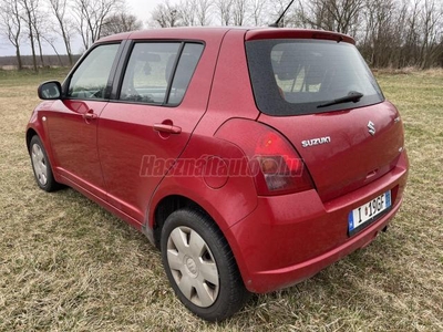 SUZUKI SWIFT 1.3 GLX CD AC